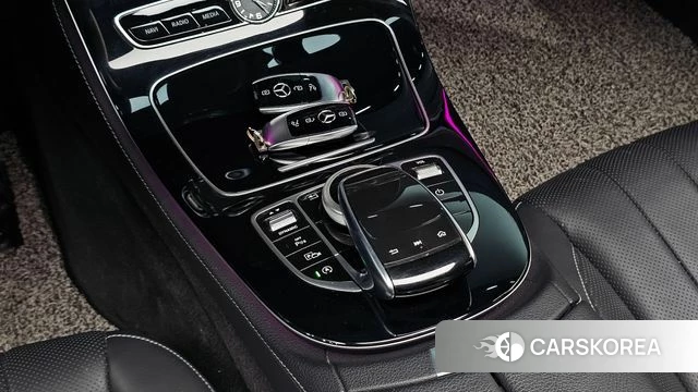 Mercedes-Benz E-Class W213 id 4604898 из Кореи 26