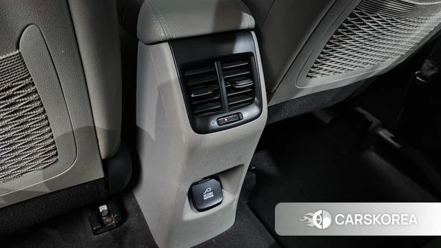Kia Niro id 4620440 из Кореи 26