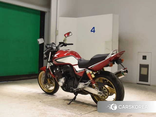 Honda CB400SF id 4184962 из Японии 26