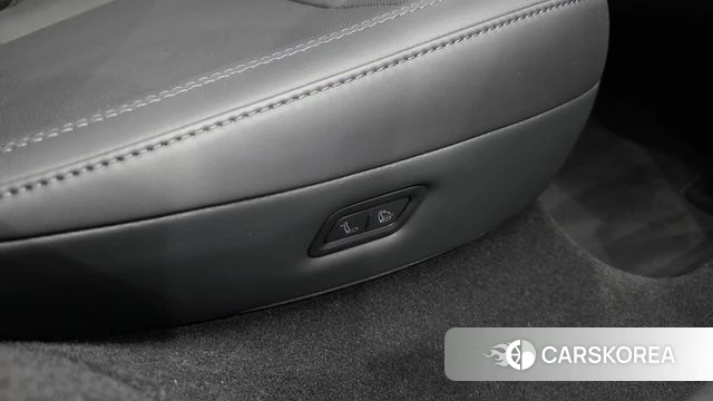 Tesla Model Y id 4315060 из Кореи 26