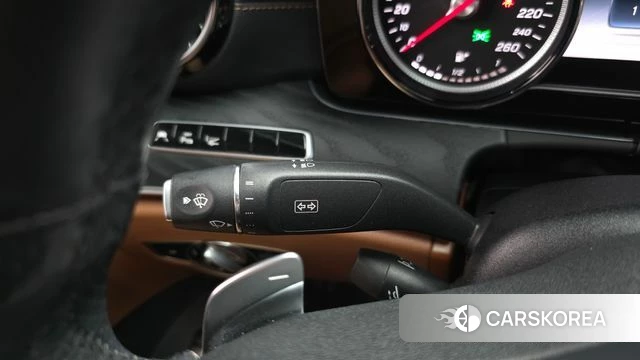 Mercedes-Benz E-Class W213 id 4785617 из Кореи 26