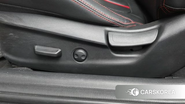 Hyundai Veloster (JS) id 4620431 из Кореи 26