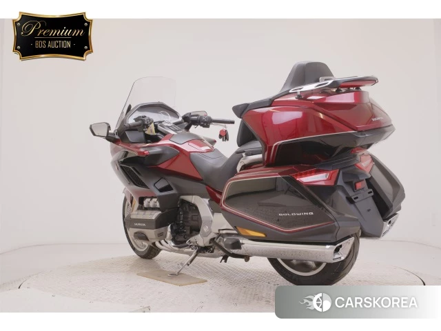 Honda GL1800 TOUR DCT id 4030592 из Японии 26