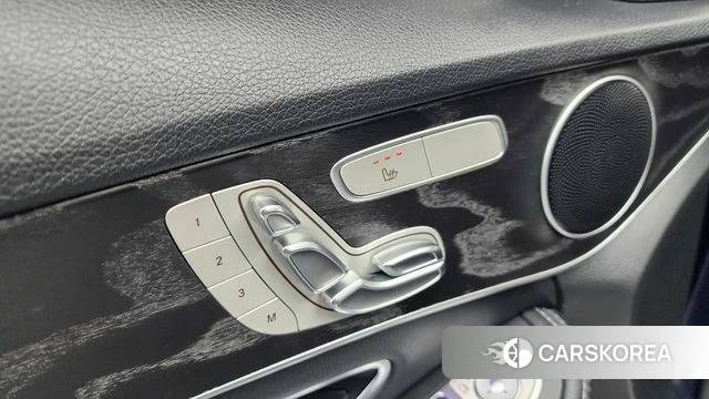 Mercedes-Benz C-Class W205 id 4605029 из Кореи 26