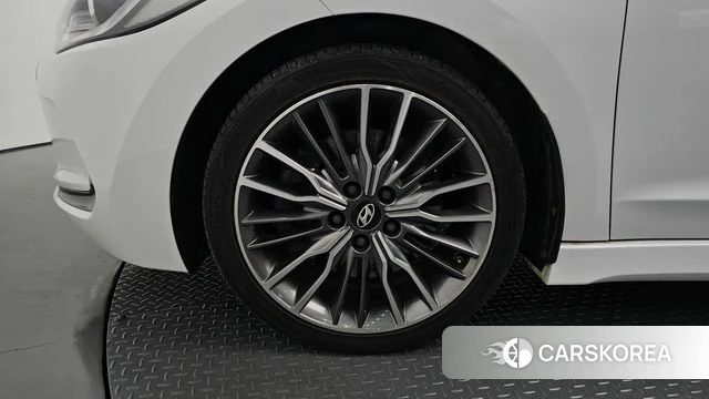 Hyundai Avante AD id 4924107 из Кореи 26
