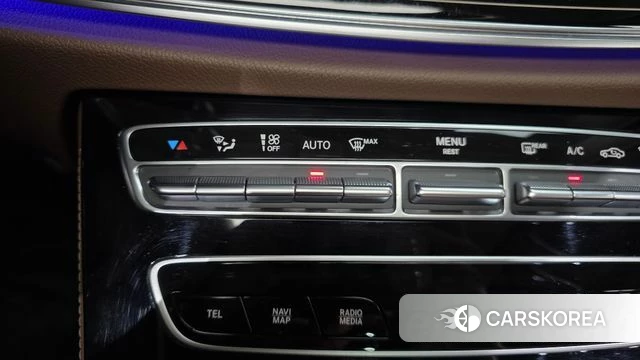 Mercedes-Benz E-Class W213 id 4779857 из Кореи 26
