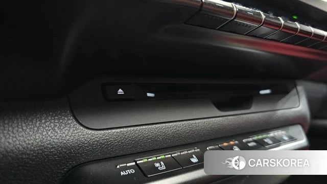 Lexus UX250h id 4362105 из Кореи 26