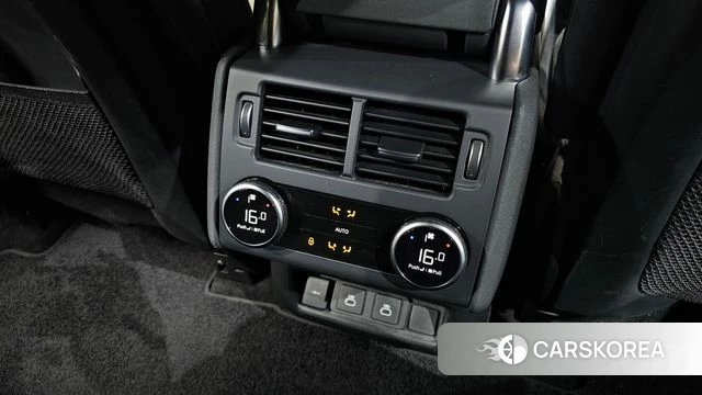 Land Rover Discovery 5 id 4401033 из Кореи 26