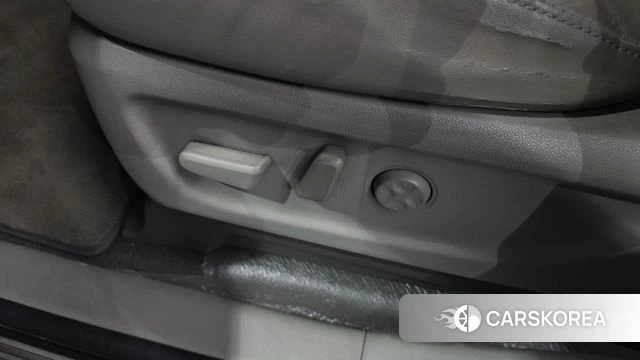 Kia The New Carnival id 4568725 из Кореи 26