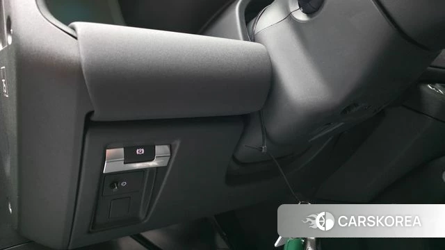Land Rover Defender (L663) id 4369070 из Кореи 26
