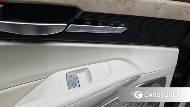 Genesis G90 id 4477260 из Кореи 26