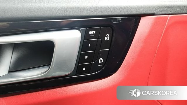Porsche Cayenne (PO536) id 4641988 из Кореи 26