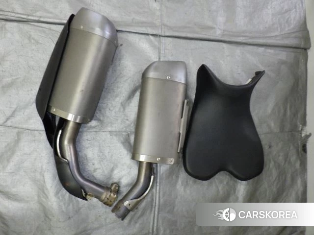 Yamaha YZF-R1 id 3945926 из Японии 26