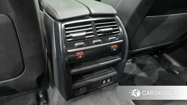 BMW 5 Series (G30) id 4703064 из Кореи 26