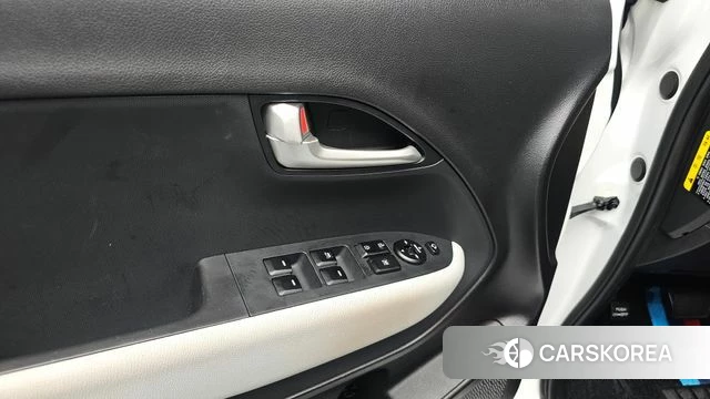 Kia The New Kia Ray id 4415021 из Кореи 26