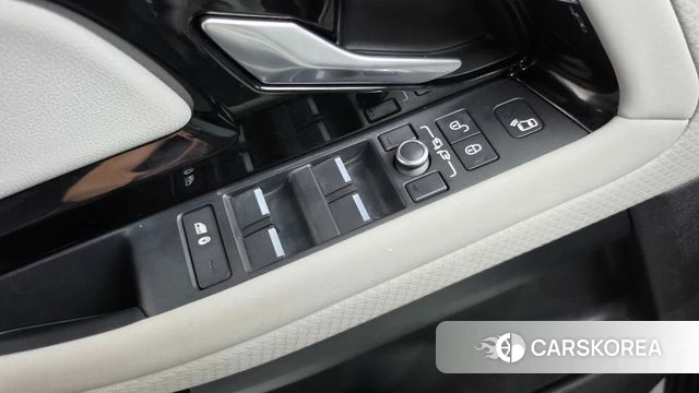 Land Rover Range Rover Evoque 2nd Generation id 4836460 из Кореи 26