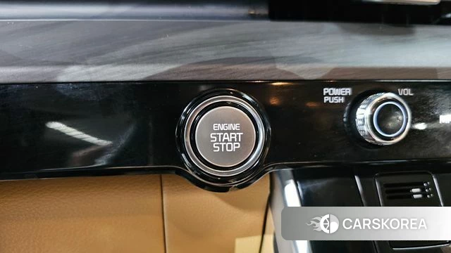 Kia Carnival 4th generation id 4656313 из Кореи 26
