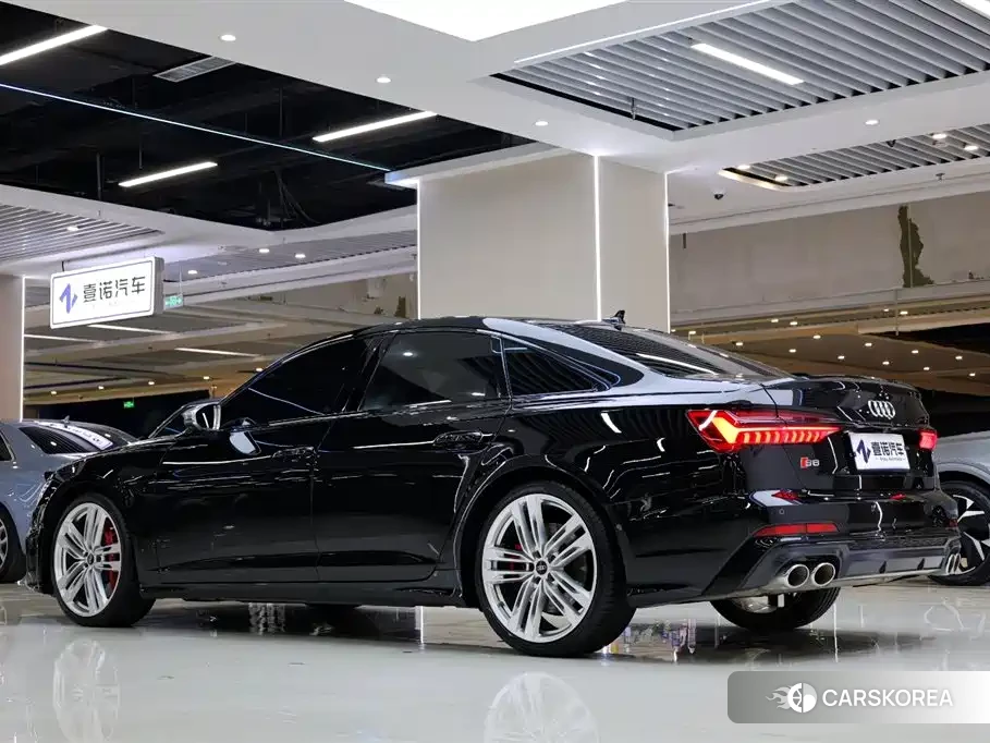 Audi S6 id 4559856 из Китая 26