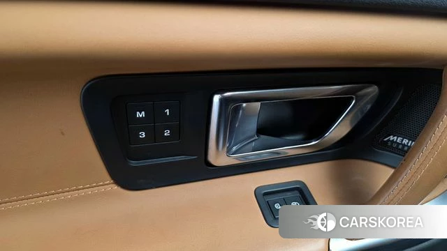Land Rover Discovery Sports id 4331648 из Кореи 26