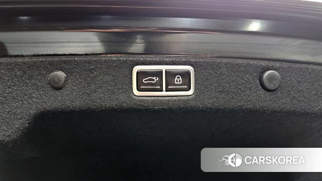 Hyundai Grandeur (GN7) id 4408894 из Кореи 26