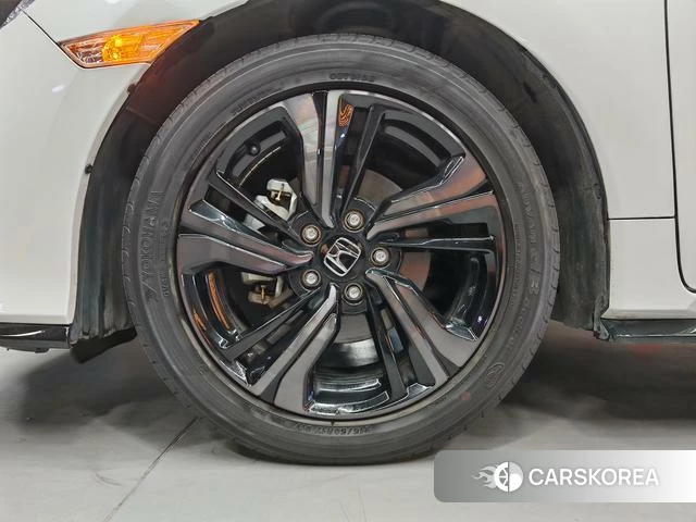 Honda Civic id 4258838 из Китая 26