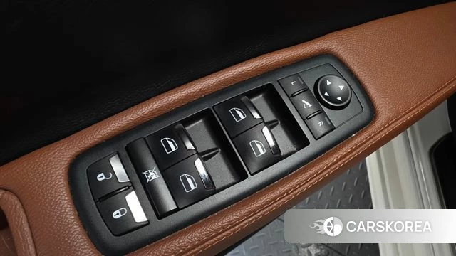 Maserati Ghibli id 4551555 из Кореи 26