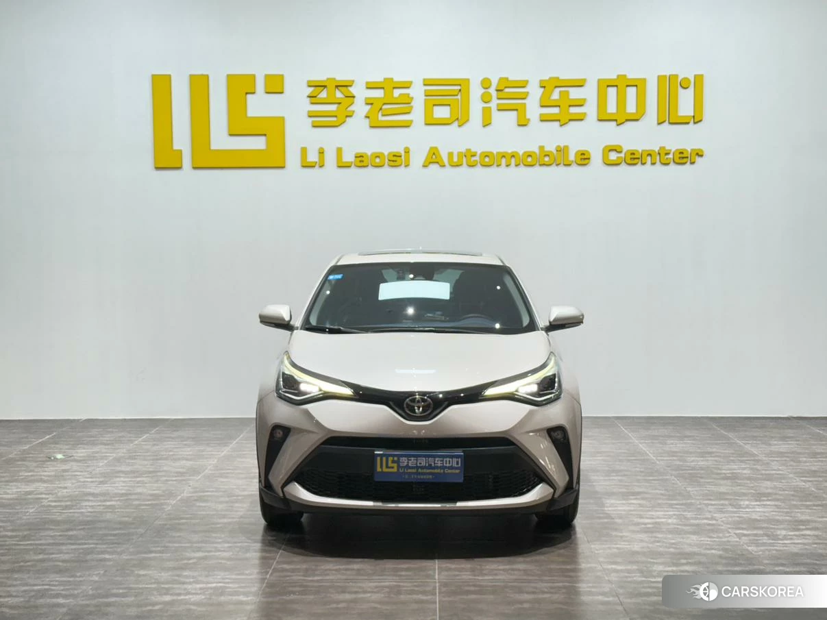 Toyota C-HR id 4454740 из Китая 26