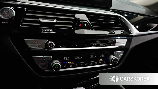 BMW 5 Series (G30) id 4196333 из Кореи 26