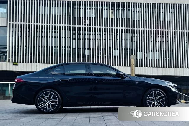 BMW 5 series (imported) id 4258161 из Китая 26