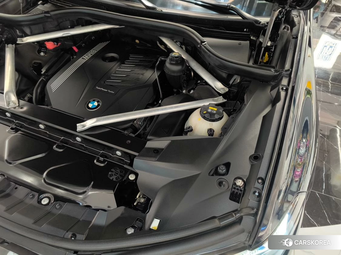 BMW X7 id 4498772 из Китая 26