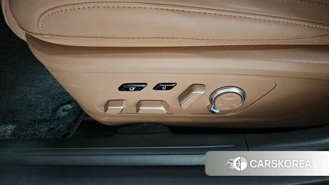 Hyundai Grandeur Hybrid (GN7) id 4201425 из Кореи 26