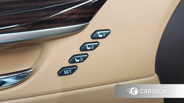 Lexus New ES300h id 4251399 из Кореи 26