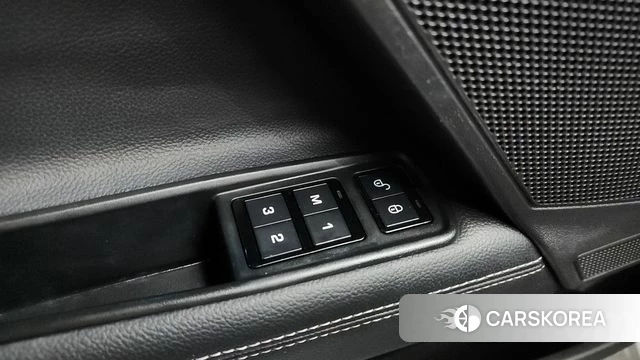 Jaguar XE id 4345486 из Кореи 26