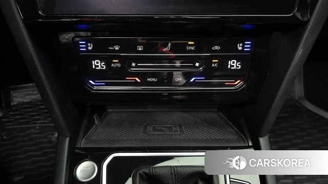 Volkswagen Passat GT (B8) id 4871931 из Кореи 26