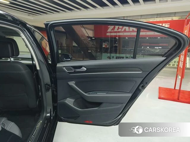 Volkswagen Magotan id 4290499 из Китая 26