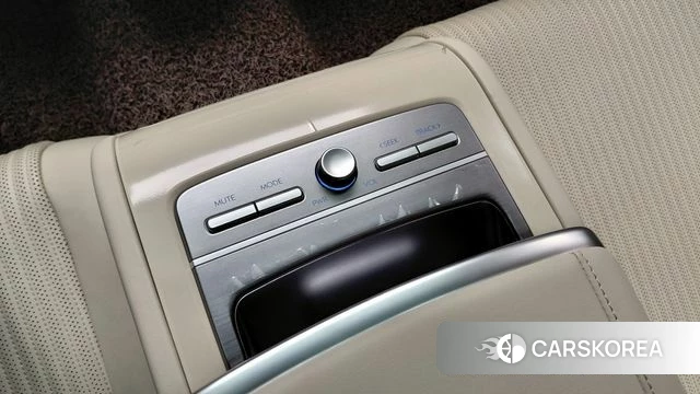Hyundai Grandeur Hybrid (GN7) id 4414486 из Кореи 26