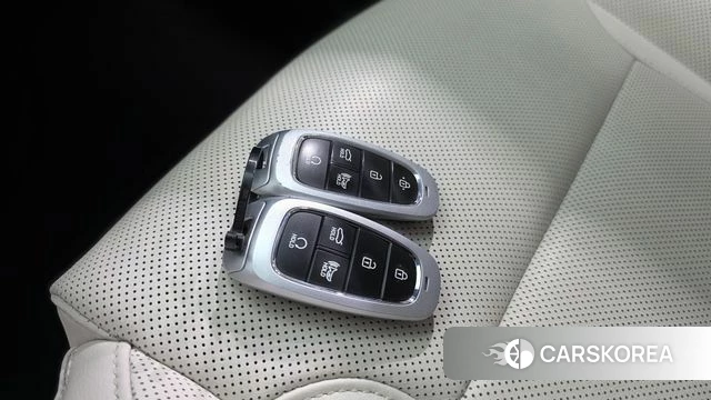 Hyundai The New Grandeur IG Hybrid id 4388817 из Кореи 26