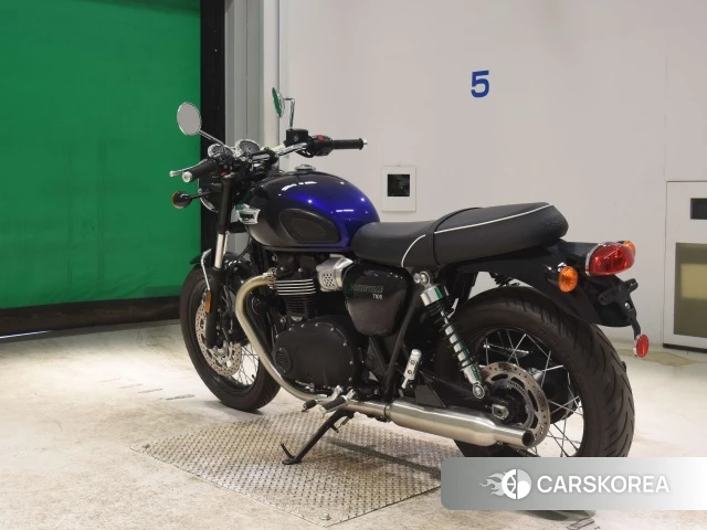 Проданный Triumph BONNEVILLE T100 id 4200435 из Японии, фото 26
