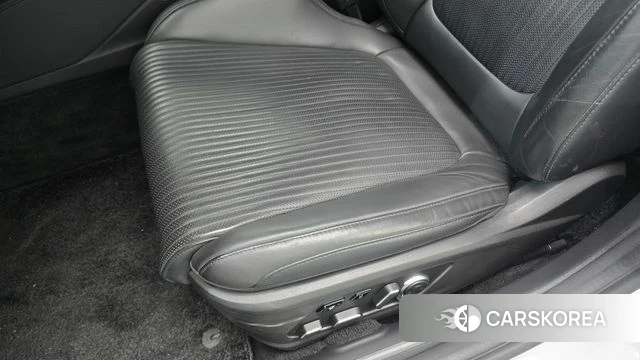Hyundai Grandeur Hybrid (GN7) id 4618099 из Кореи 26