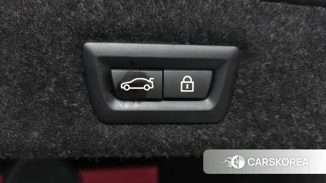 BMW 5 Series (G30) id 4584945 из Кореи 26