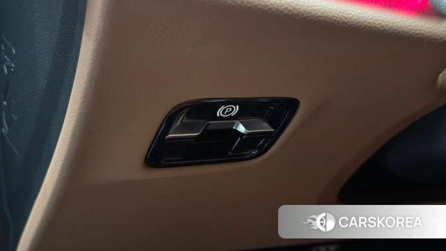 Mercedes-Benz E-Class W214 id 4892604 из Кореи 26
