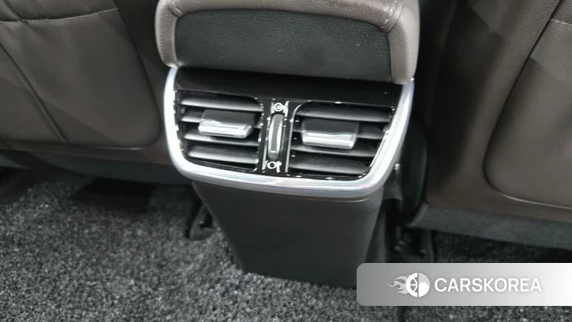 Hyundai The New Grandeur IG id 4614785 из Кореи 26