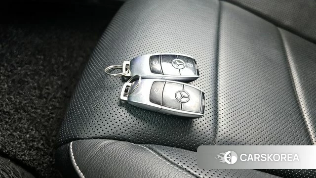 Mercedes-Benz E-Class W213 id 4325780 из Кореи 26