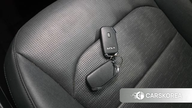 Kia Di Ol Nu Niro id 4223412 из Кореи 26