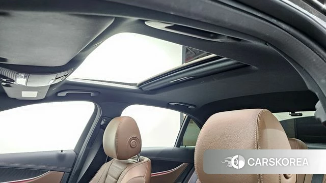 Mercedes-Benz E-Class W213 id 4608130 из Кореи 26