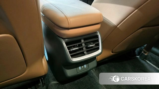 Hyundai Grandeur (GN7) id 4408881 из Кореи 26