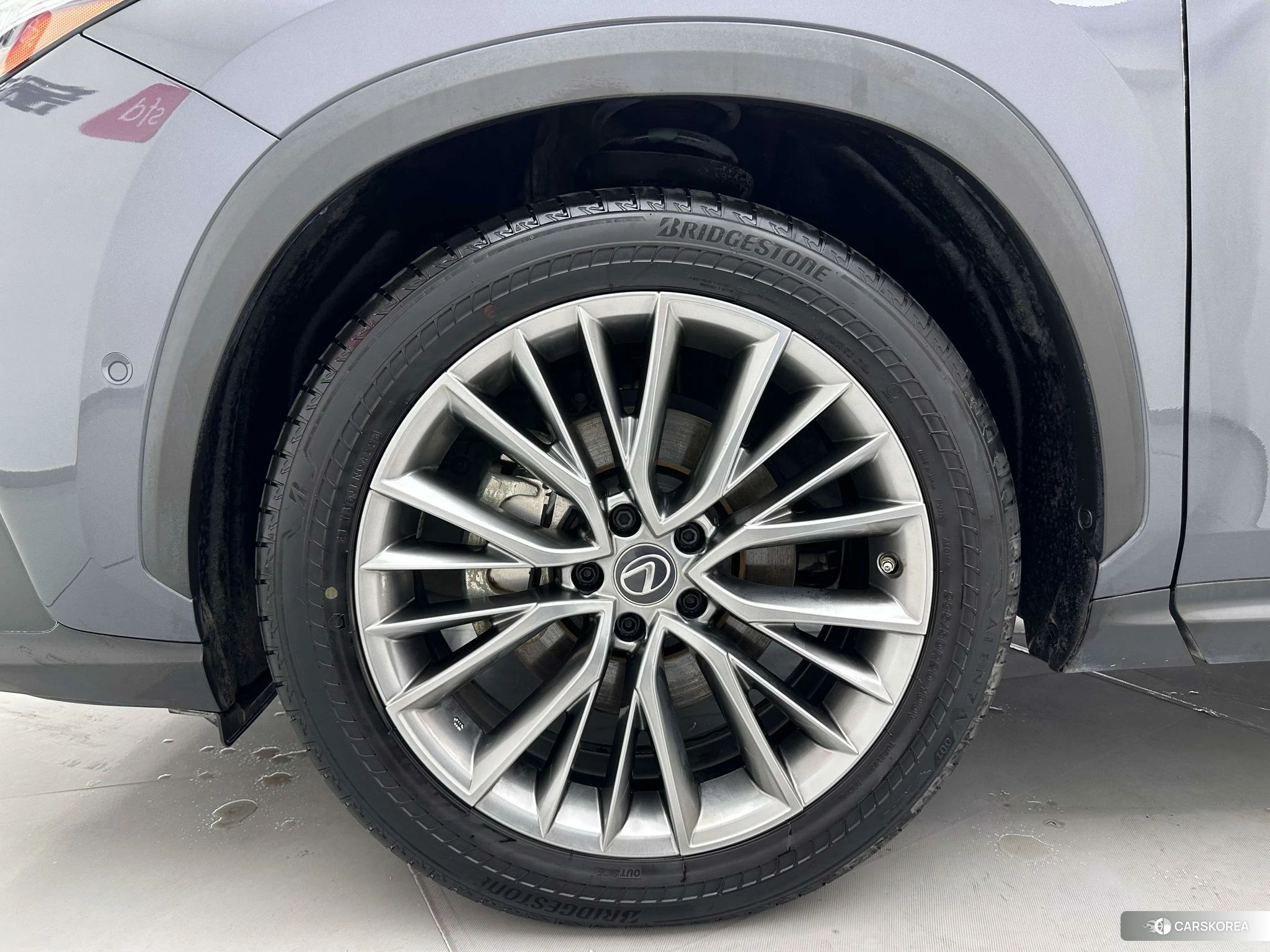 Lexus NX PHEV id 4467734 из Китая 26