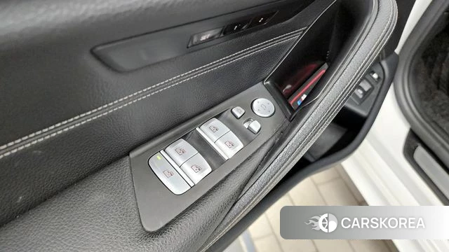 BMW 5 Series (G30) id 4339070 из Кореи 26