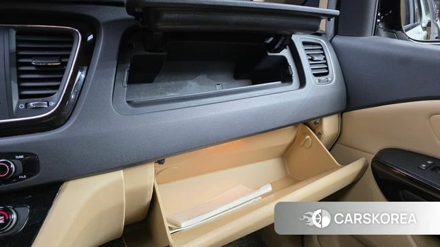 Kia The New Carnival id 4737600 из Кореи 26