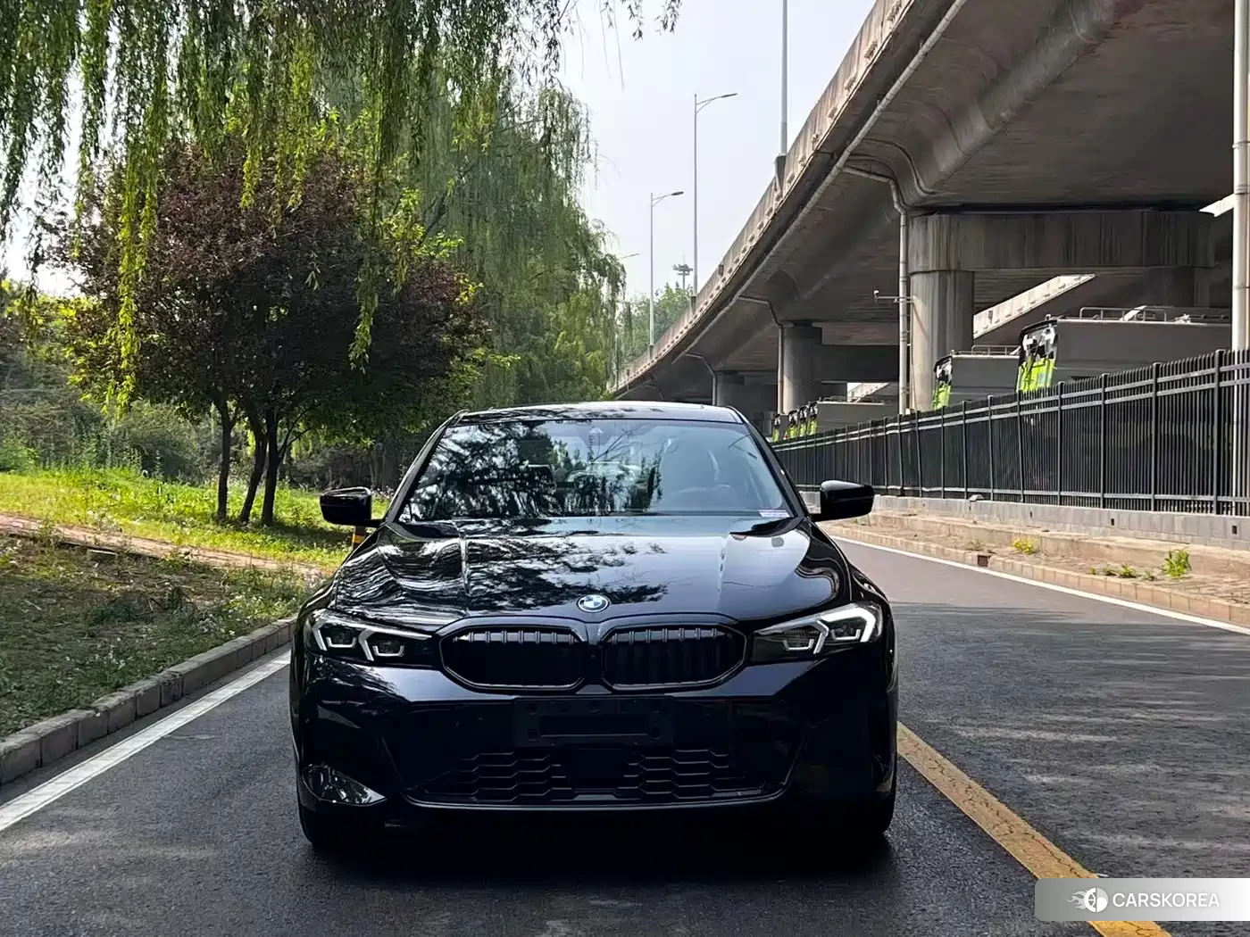 BMW 3 series id 4548389 из Китая 26